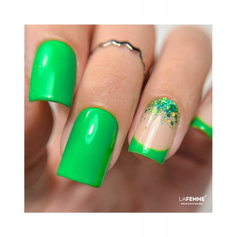 Gel Polish UV Hybrid Wild Attitude 8 ml – H335 | La Femme | Green Gel Polish UV Hybrid Wild Attitude 8 ml – H335 - Image 2